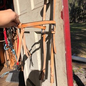 Light Oil Bosal Hanger